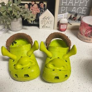 CROCs shrek edition size 11c